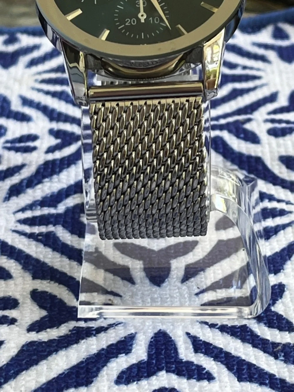 Geoffrey Beene Mens Watch 42mm Silver Tone Mesh band & green face New Battery